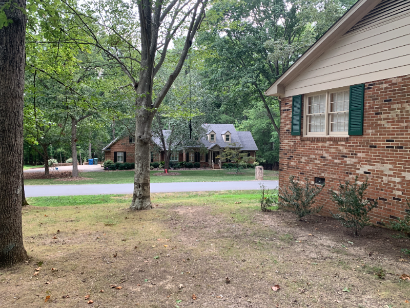 720 Clarion Dr - Photo 7 of 37