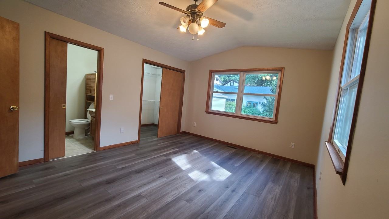 61 Eagle Cliff Dr #NA - Photo 2 of 22