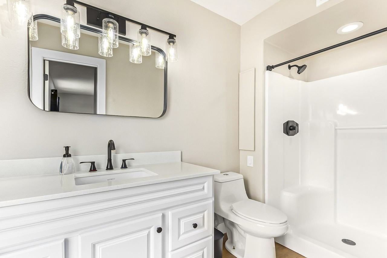 S Canton - Photo 4 of 9