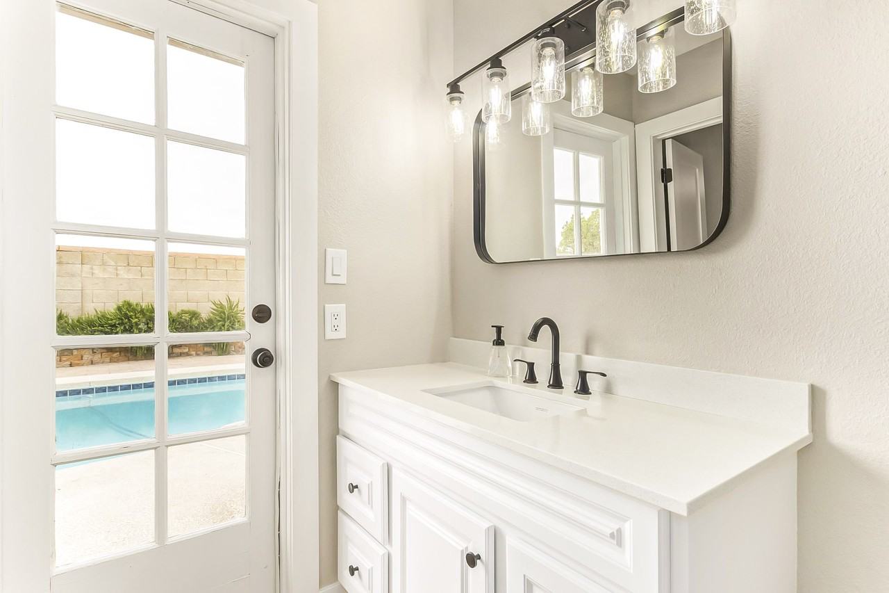 S Canton - Photo 7 of 9