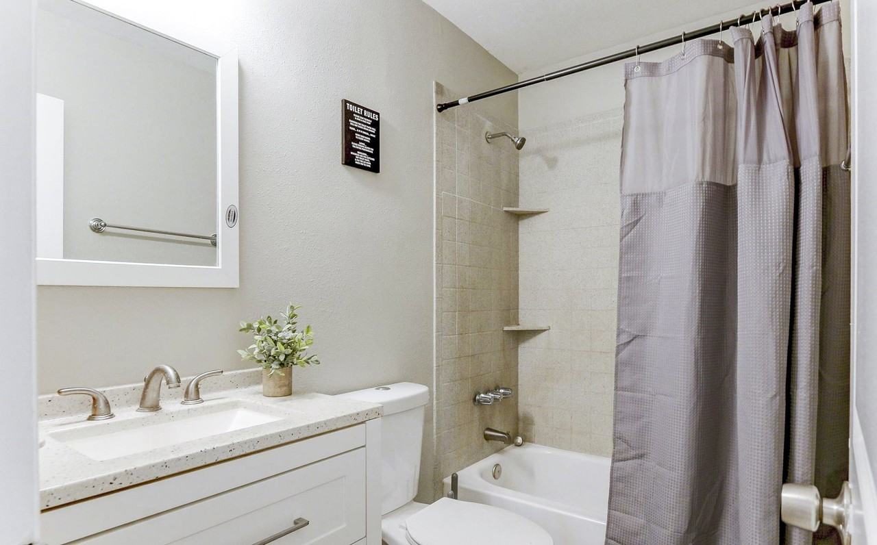 W Yukon St - Photo 7 of 17