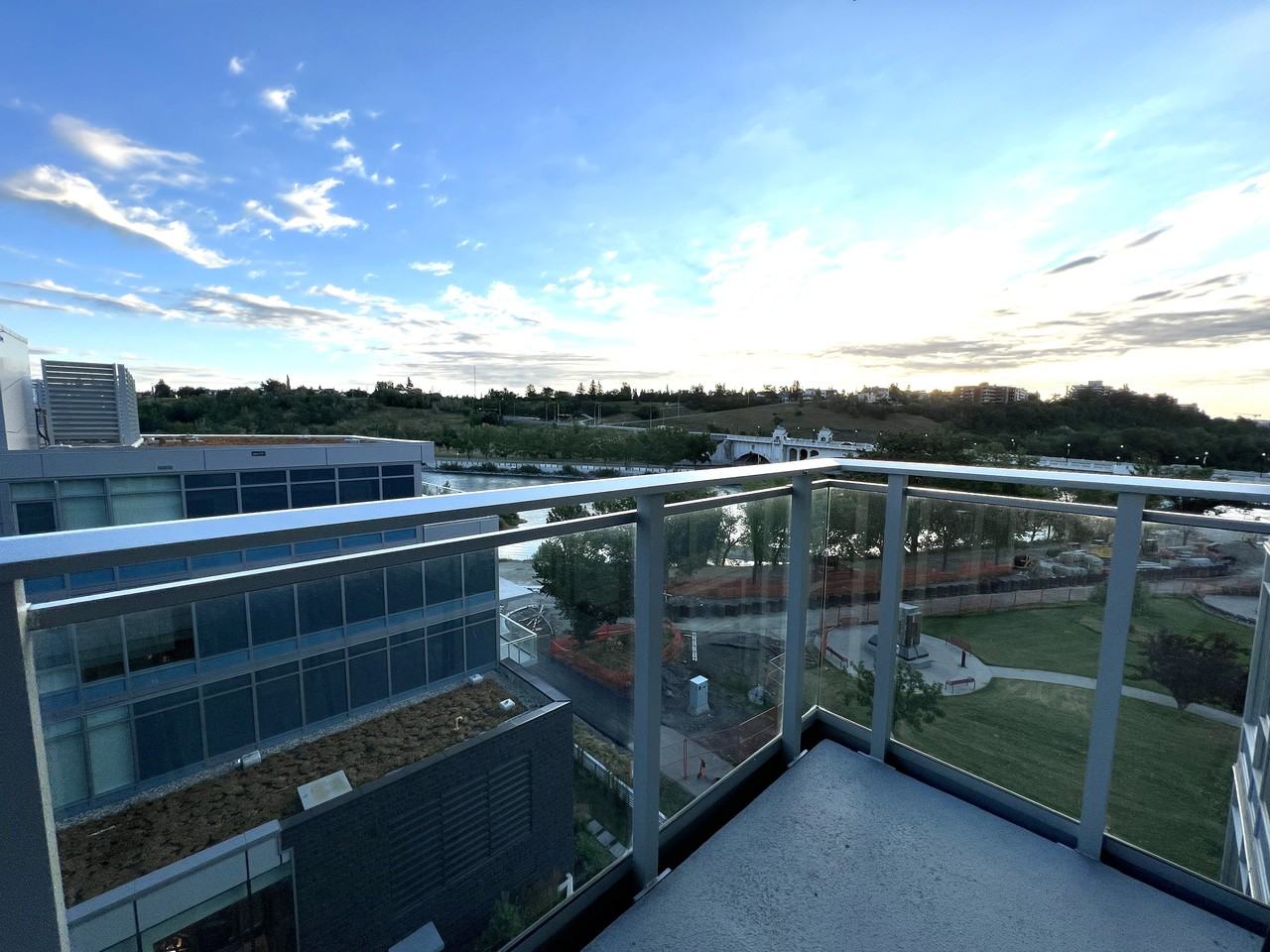 118 Waterfront Court Southwest - Photo 2 of 31