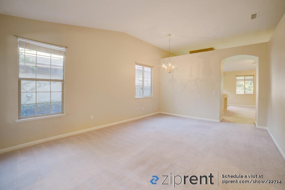 5805 Isaac Way - Photo 3 of 16