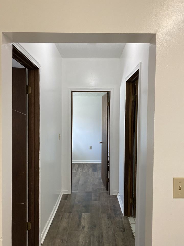 401 Reese St - Photo 2 of 12
