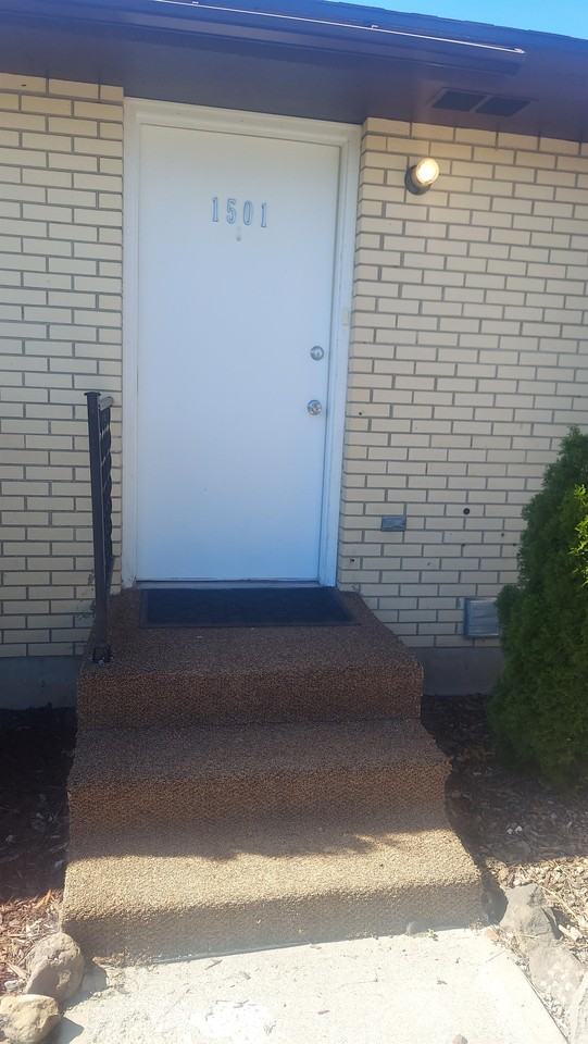 WA 1501-1503 4th St. - 1501 #1501 - Photo 2 of 12
