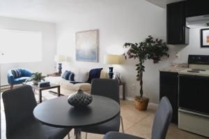 featured image of 422 Texas St Ne