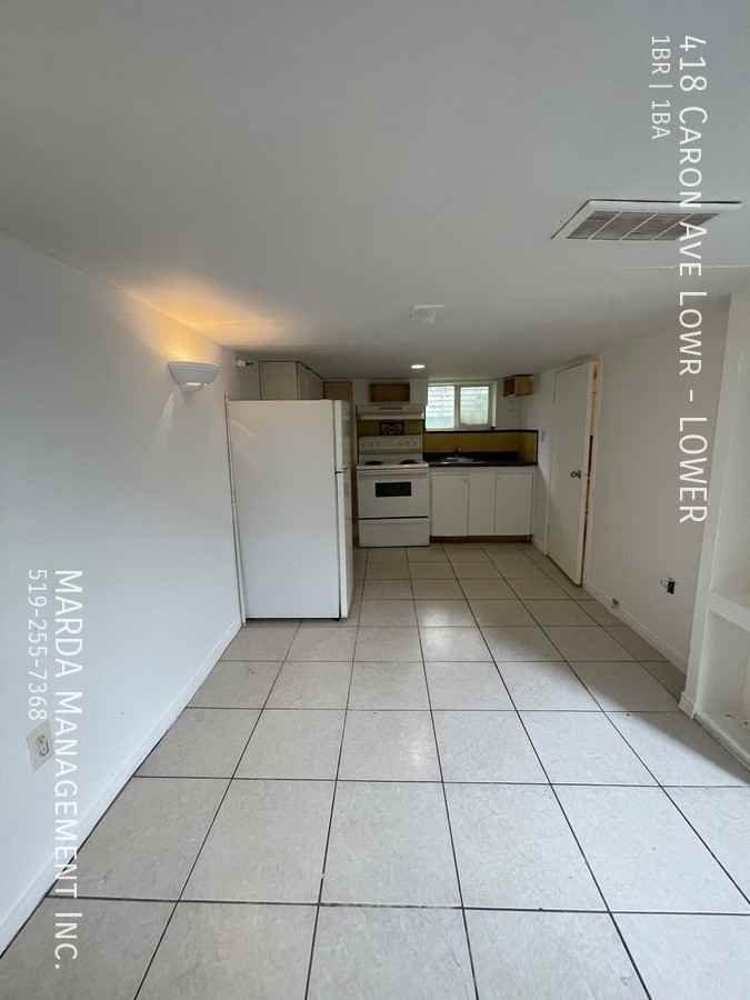 418 Caron Ave Lowr - Photo 3 of 17