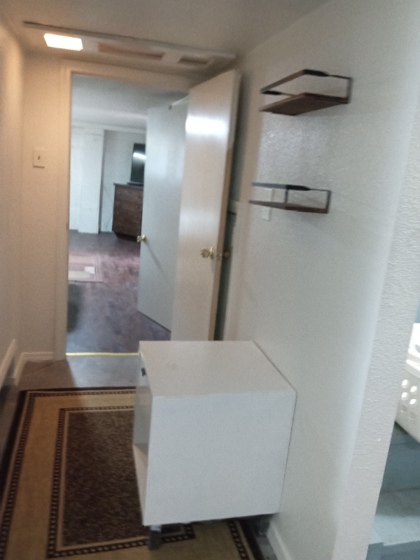 4728 Tiemann Ave - Photo 3 of 8