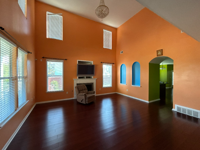 1435 Down River Dr - Photo 3 of 16