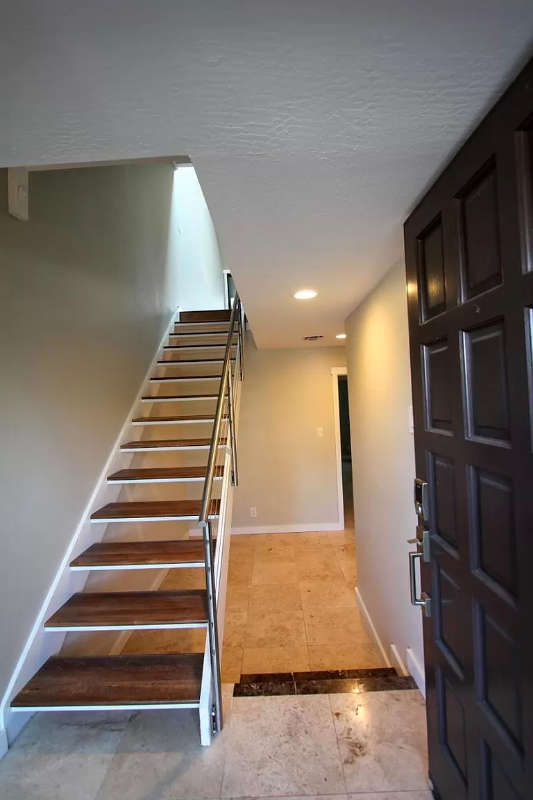 119 Shelter Lagoon Dr - Photo 3 of 13