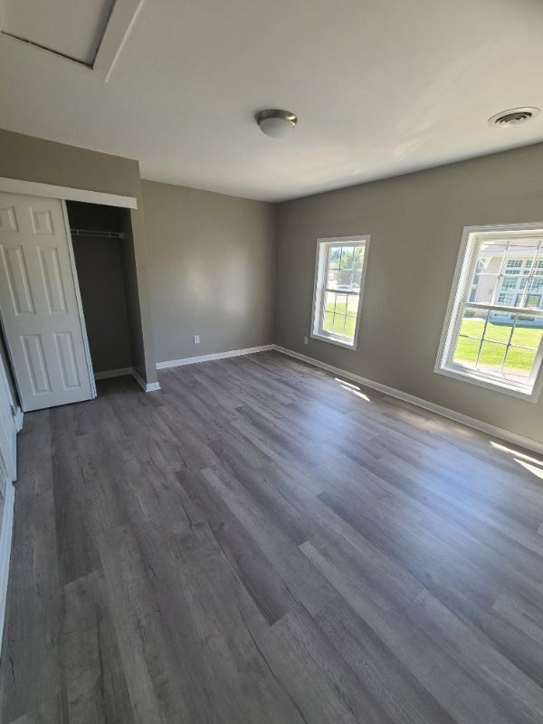 32 Forry St #C - Photo 5 of 11