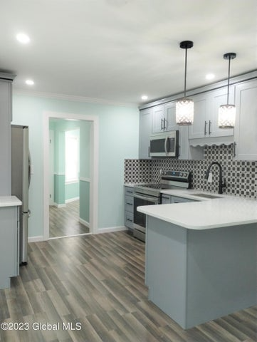 2413 Turner Ave #2 - Photo 3 of 4