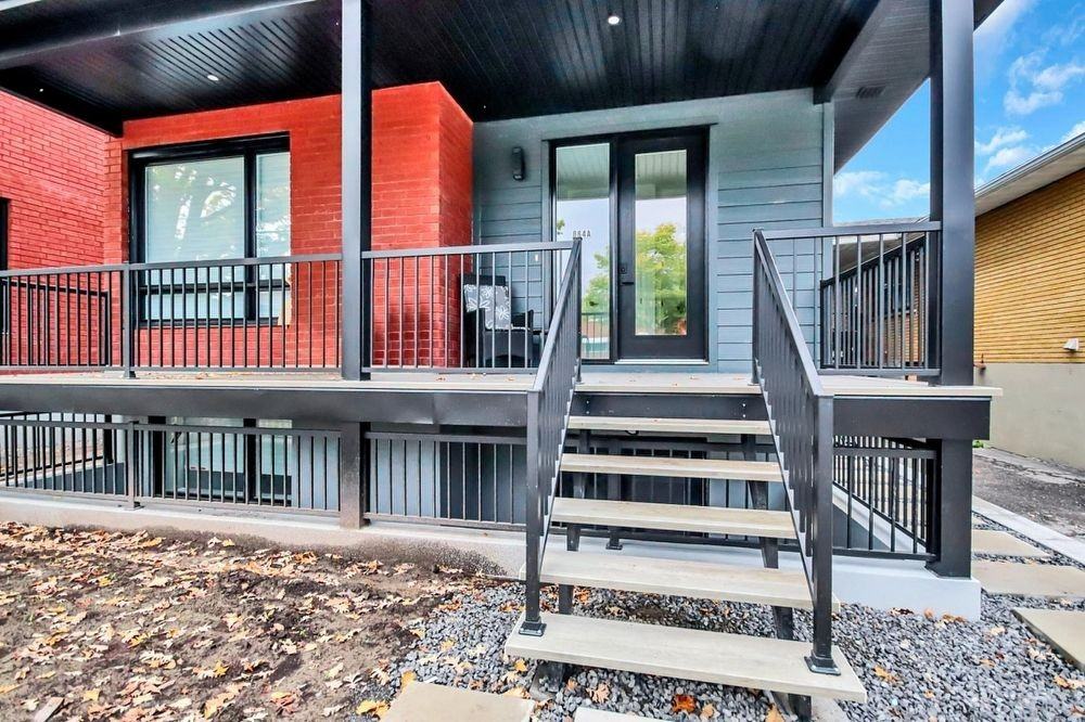 866 Woodroffe Ave - Photo 2 of 15