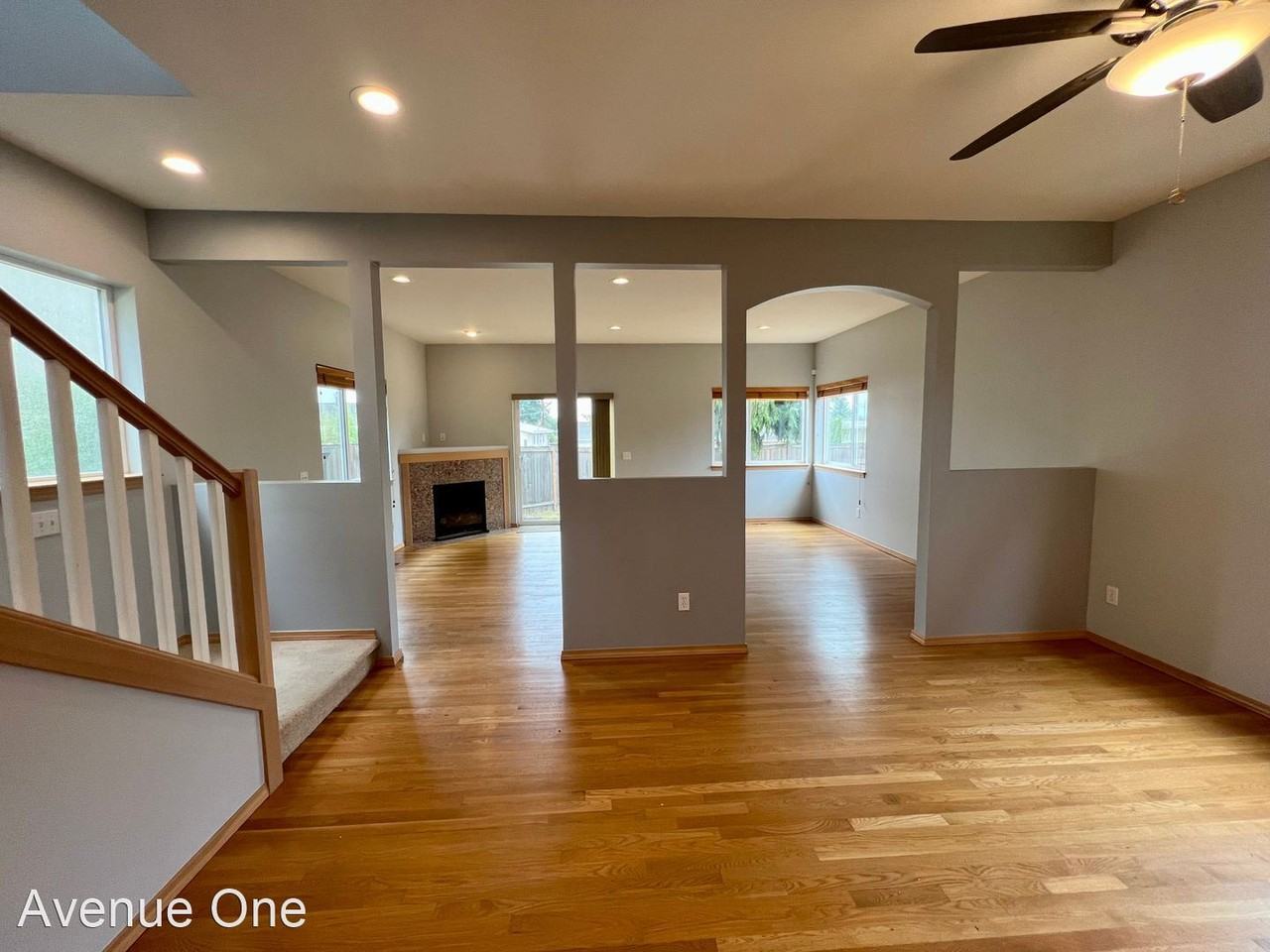 10506 N Park Ave N - Photo 2 of 33