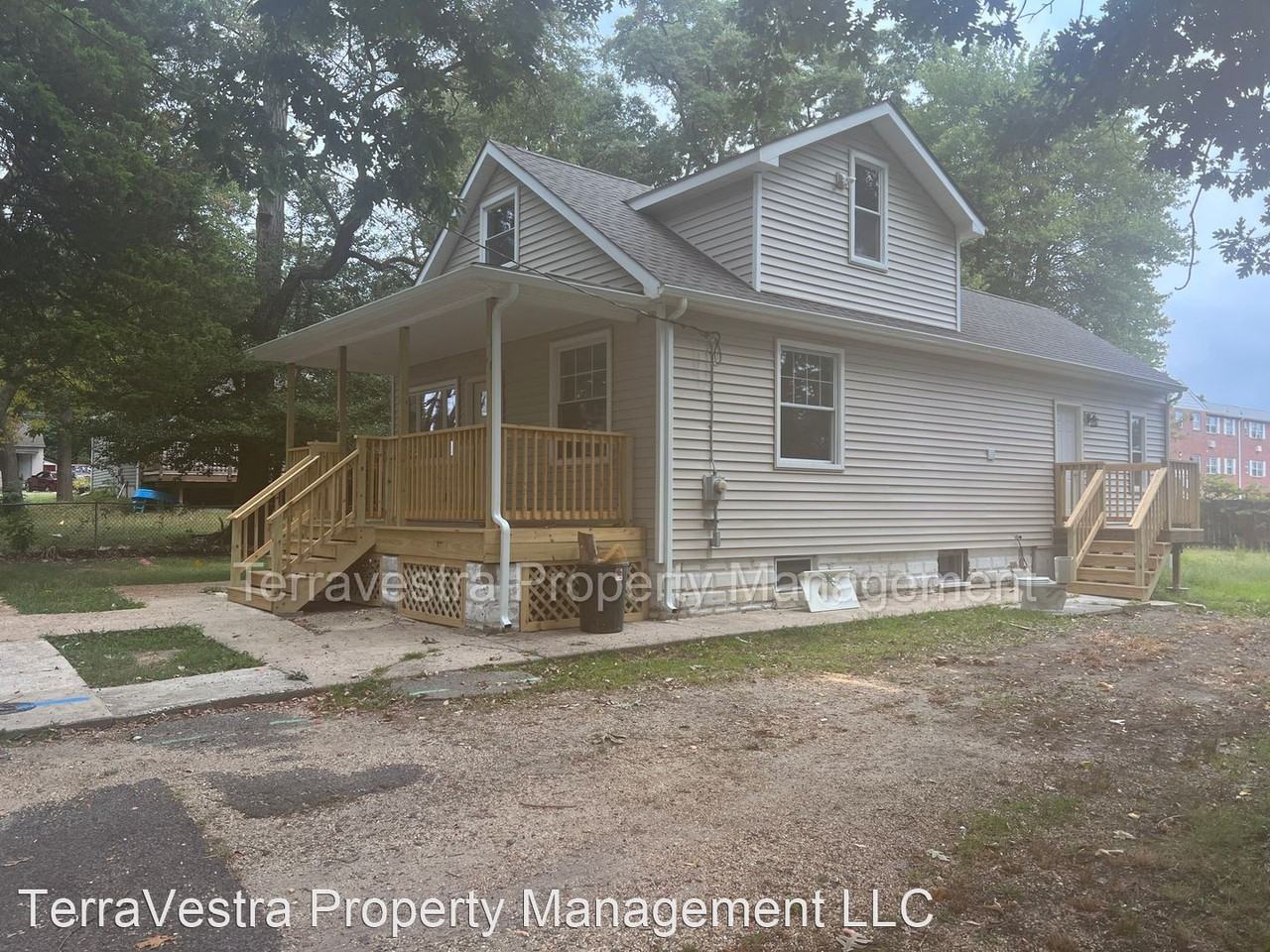 19 Guenther Ave - Photo 2 of 23