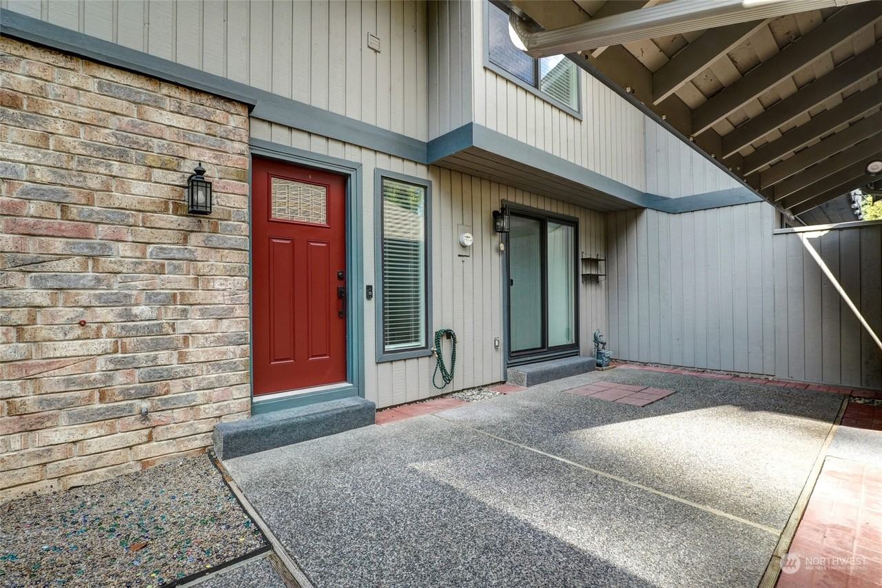 6520 Ne 171st Pl - Photo 3 of 36