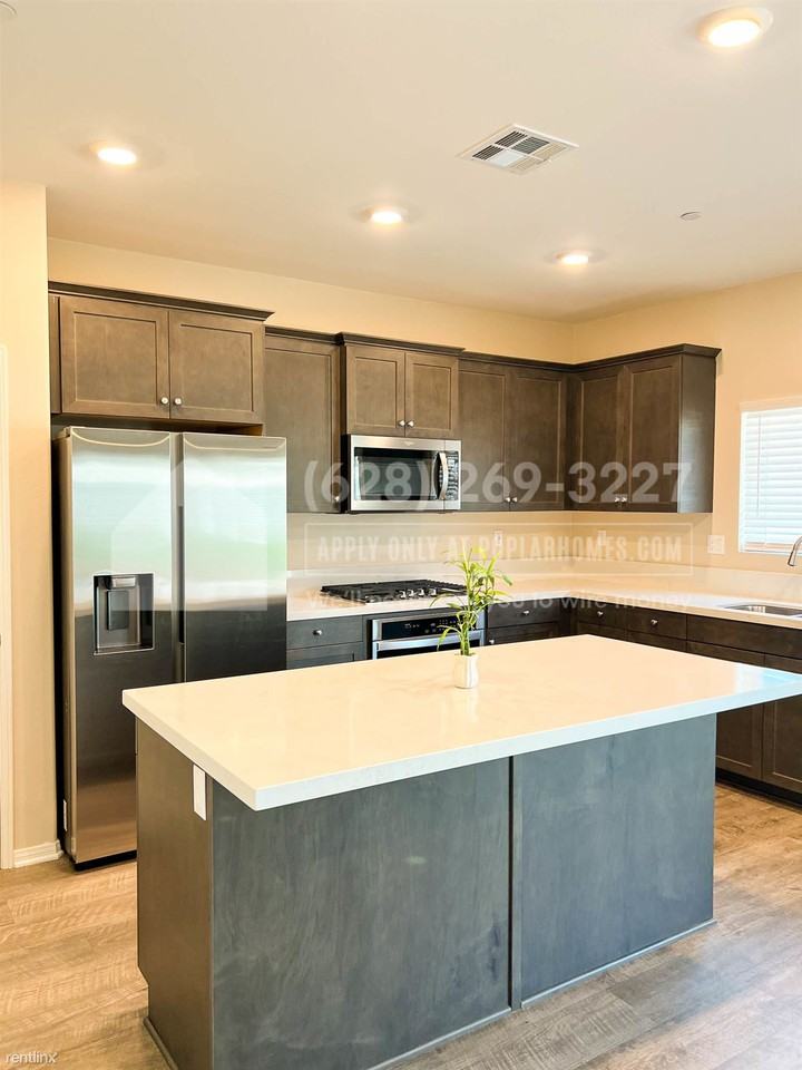 31226 Linden Flower Rd - Photo 2 of 21