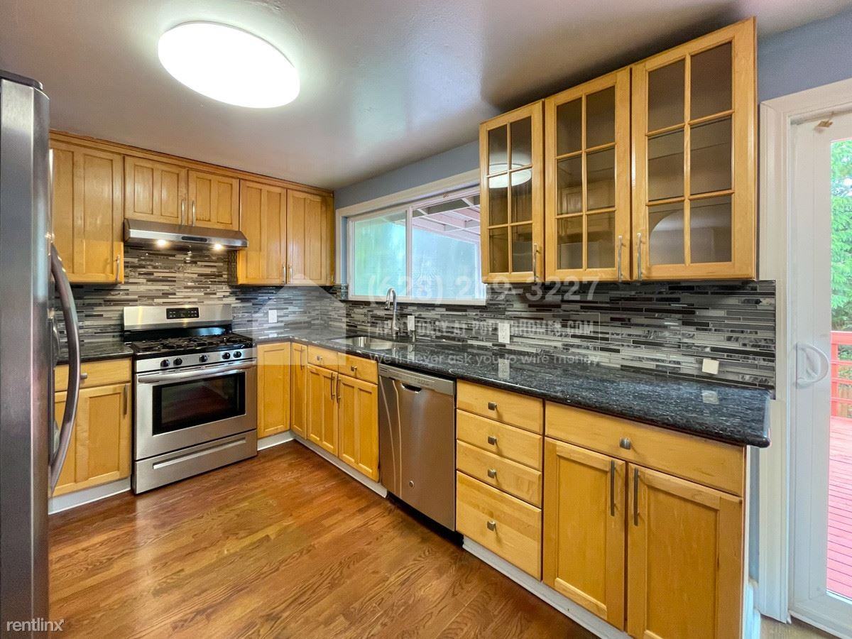 4907 241st St Sw - Photo 3 of 31