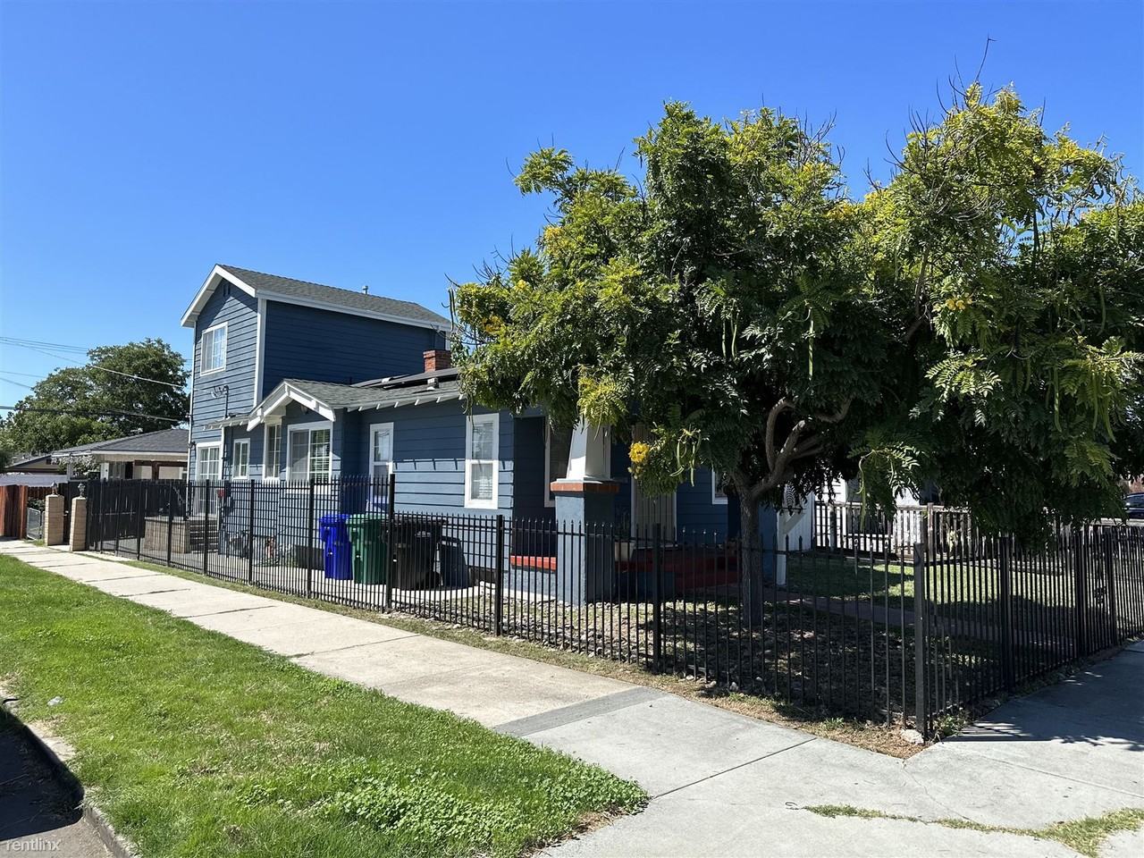 3602 Highland Ave - Photo 3 of 18