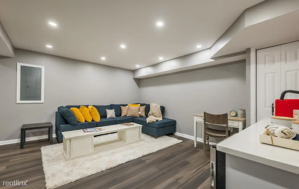 6500 61st Pl - Photo 3 of 5