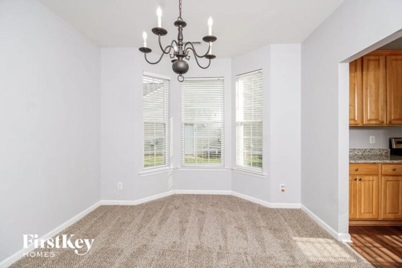 3119 Rock Pond Cir - Photo 2 of 13