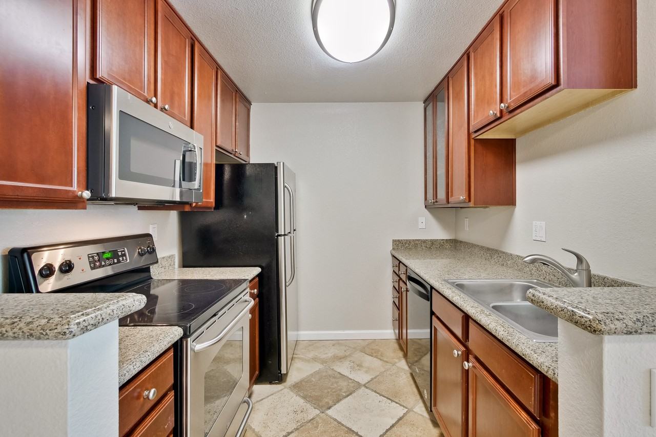796 Teatree Ct - Photo 3 of 50