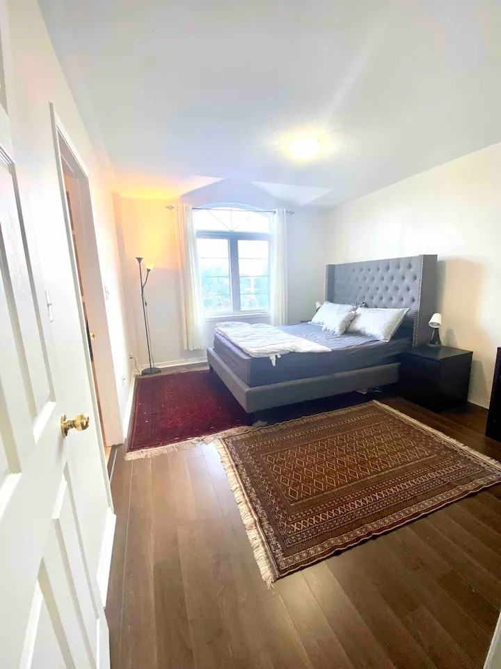 116 Bayly Street West - Photo 2 of 16