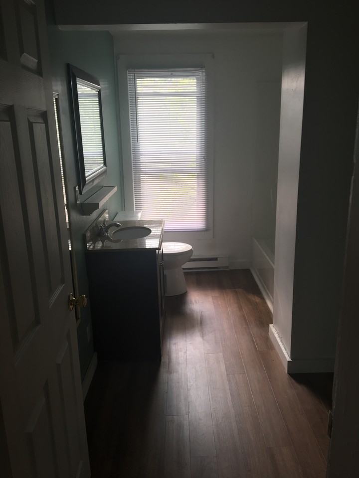 18 E Broome St #NA - Photo 2 of 7