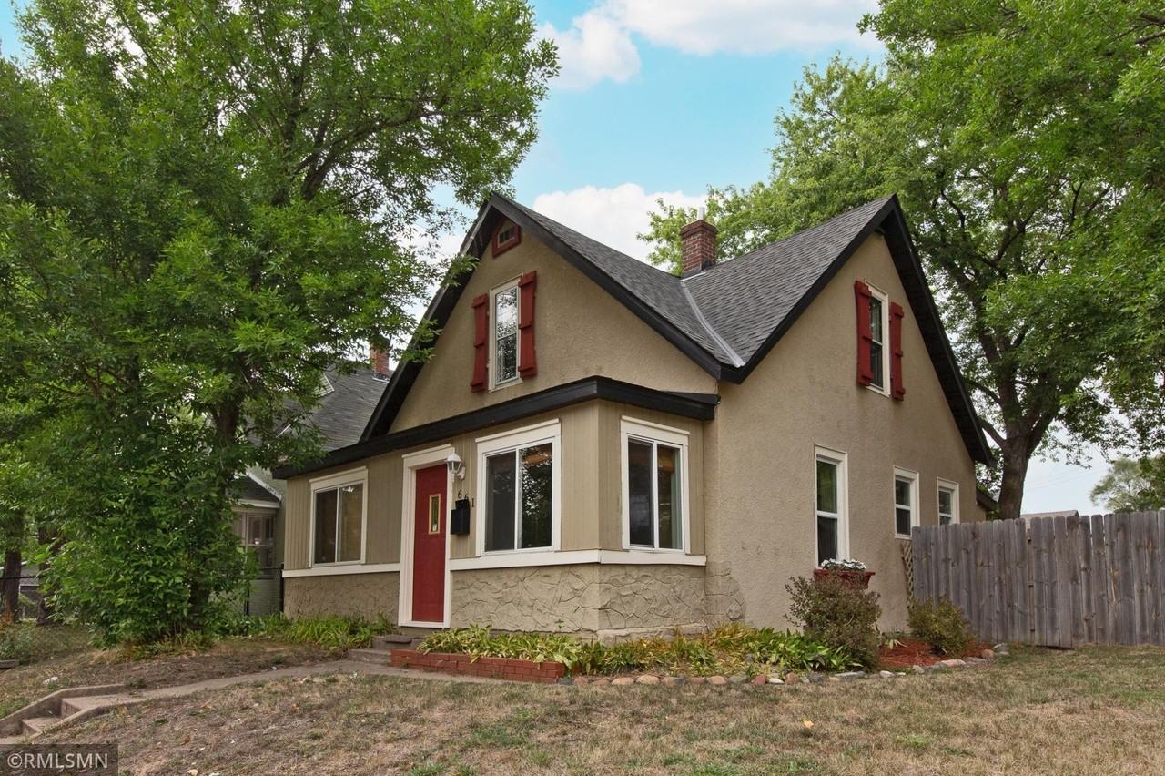 661 Lowry Ave Ne #NA - Photo 2 of 28