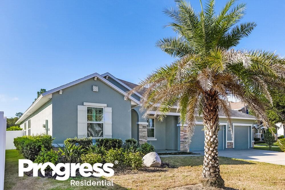 12518 Westberry Manor Dr - Photo 2 of 16