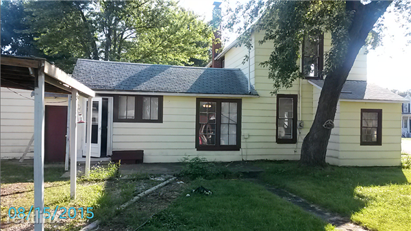 902 walnut street - Photo 2 of 11