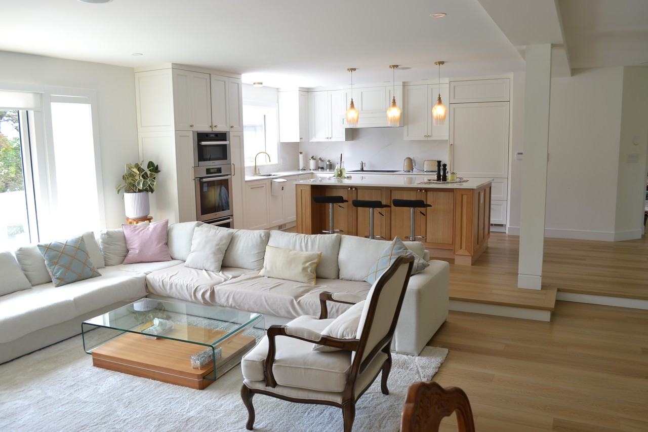 1390 Lawson Avenue - Photo 2 of 24