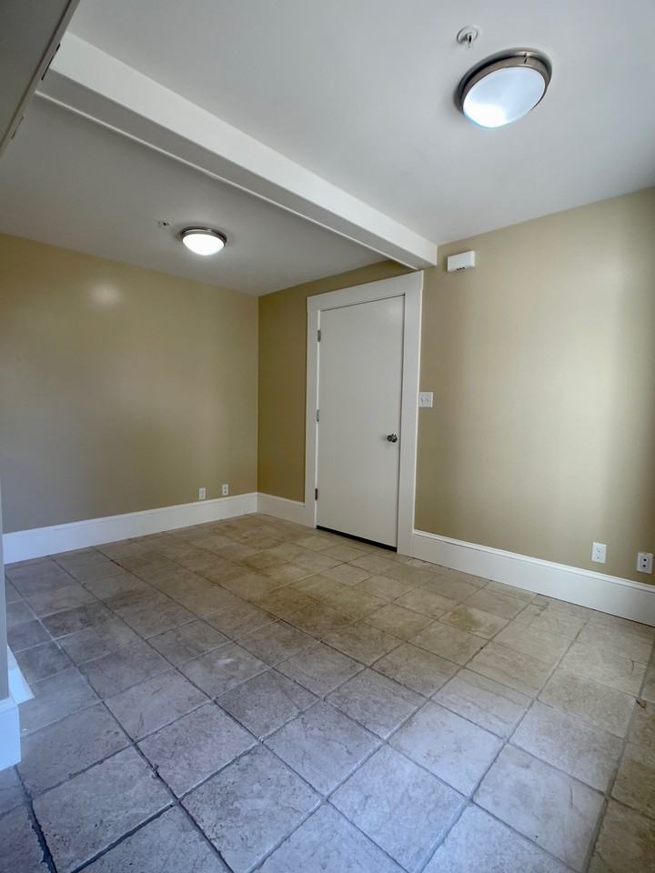 805 Lyon St - Photo 2 of 15