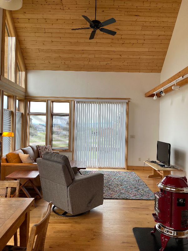 275 Bowman Rd - Photo 3 of 12