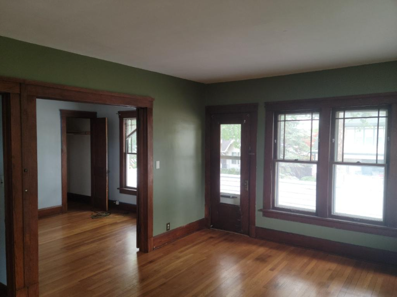 1301 Hayes Ave #1301 - Photo 2 of 12