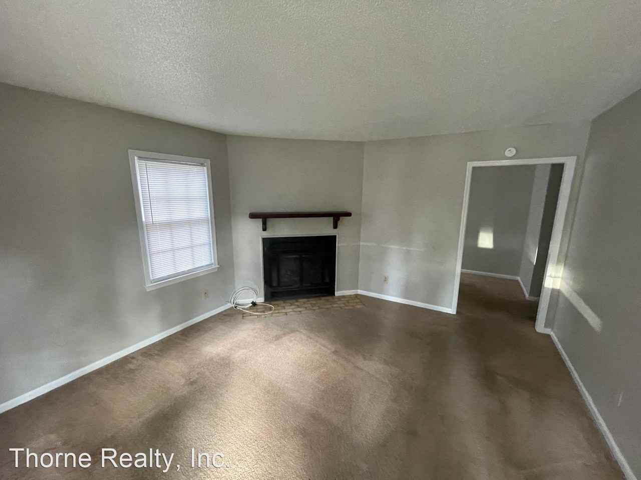 2243-2245 Sherwood Avenue - Photo 2 of 8