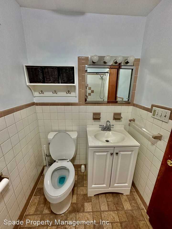 1625-1627 W South St. - Photo 3 of 11