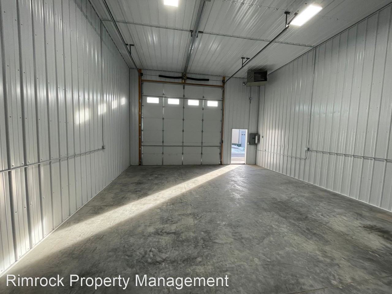 125 South 80th St West - Photo 2 of 5