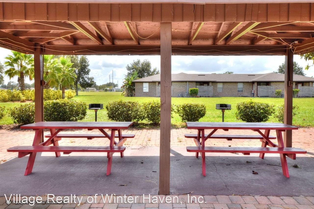 2200 Clover Ridge Ct - Photo 3 of 20