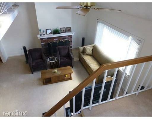 125 Copperwood Dr - Photo 3 of 19