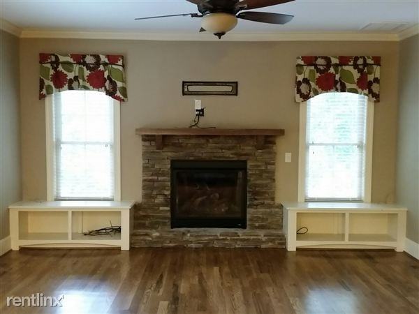 502 Starfire Ct - Photo 3 of 9
