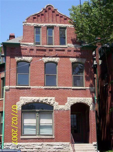 904 S 6th St #1 - Photo 2 of 5