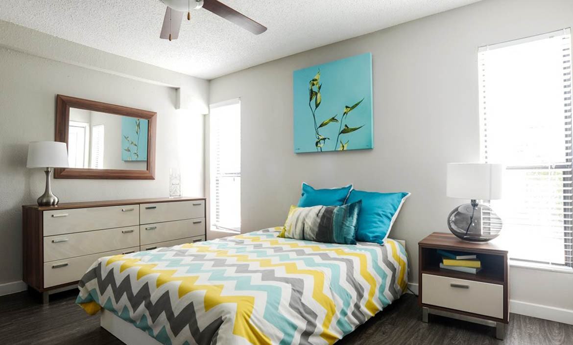 E Riverside Dr & Shore District Dr - Photo 3 of 6