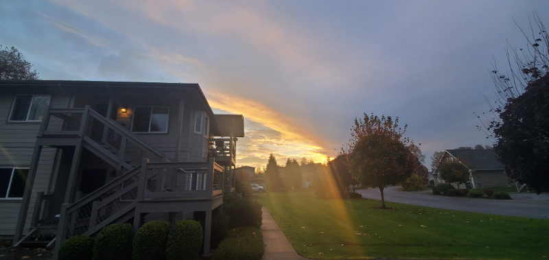 1388 Bayview Ct #1 - Photo 3 of 9