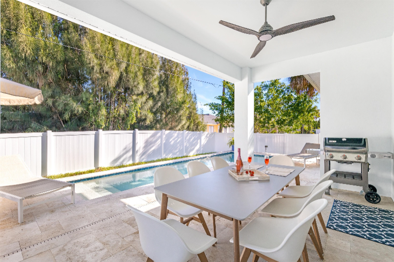 767 110th Ave N - Photo 2 of 35