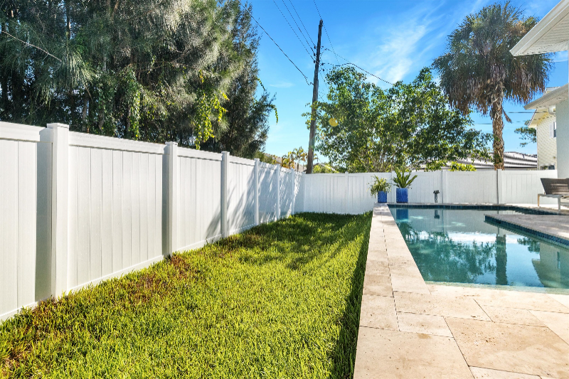 767 110th Ave N - Photo 6 of 35