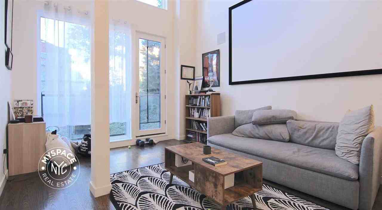 179 N 7th St #2D - Photo 3 of 14