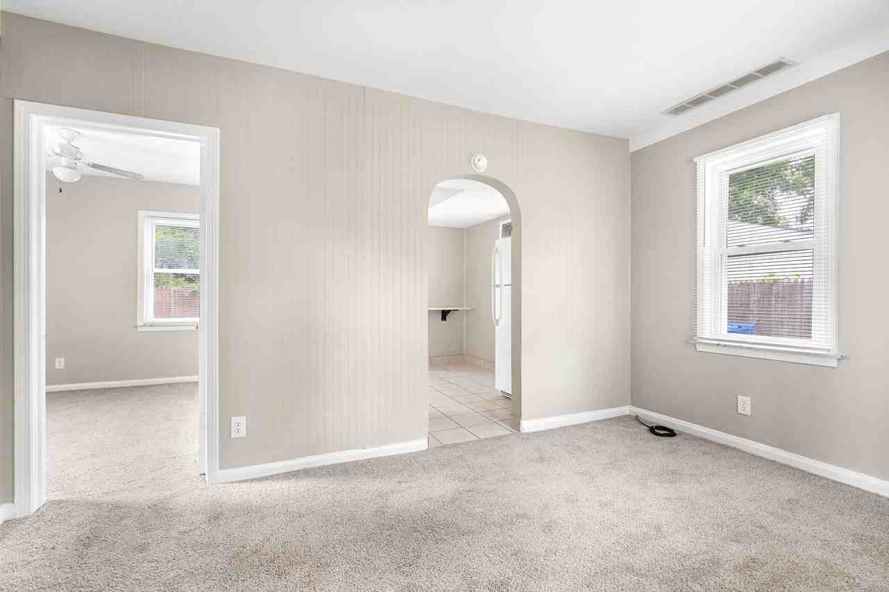 23230 Columbus Ave #1 - Photo 5 of 10