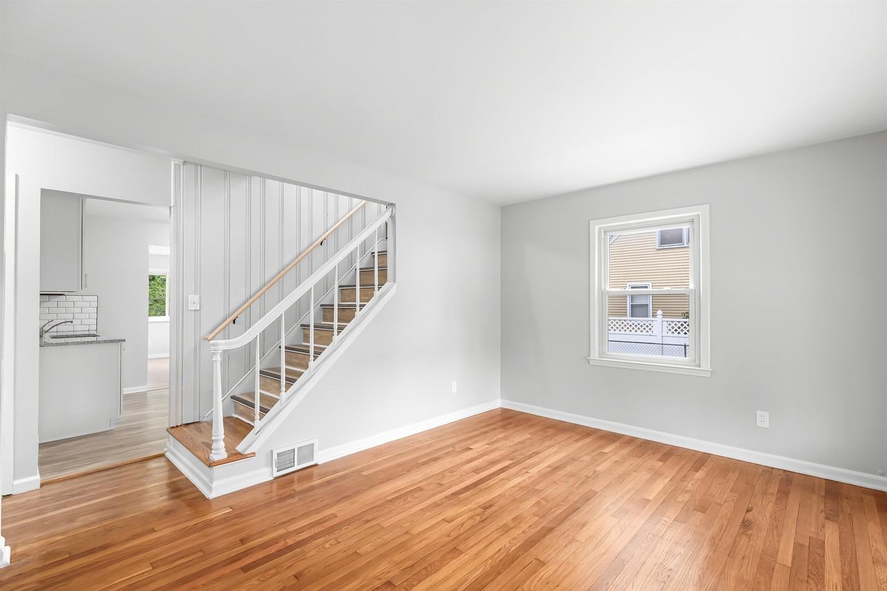 32506 Florence St #1 - Photo 2 of 24