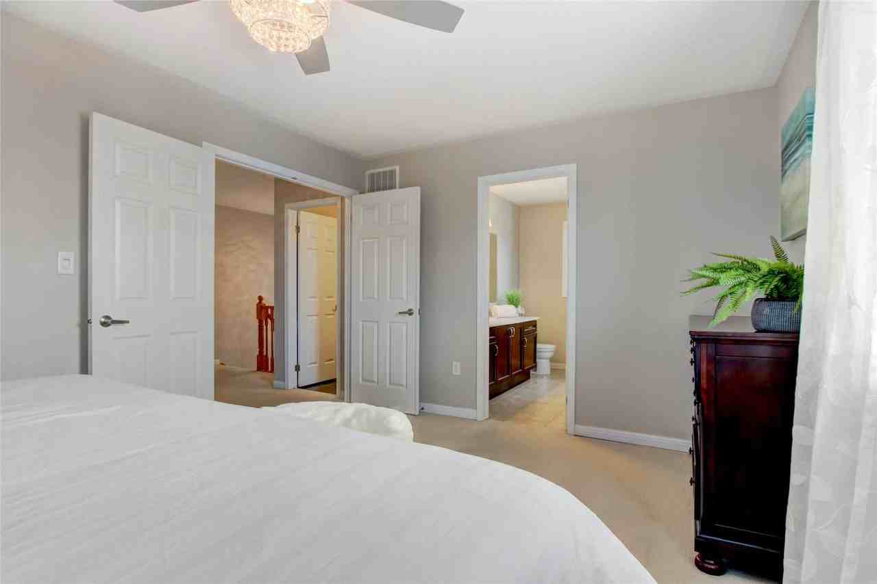 154 Willet Terrace - Photo 3 of 4